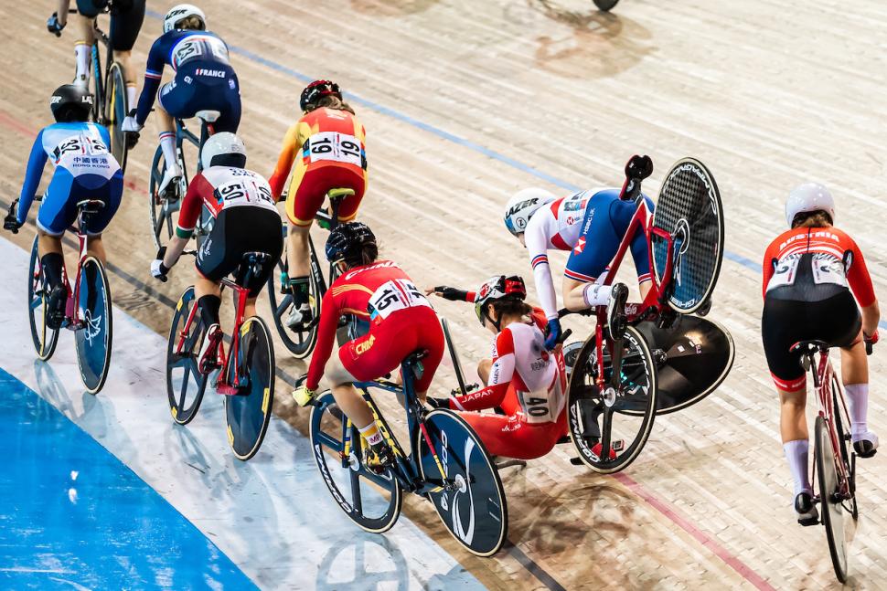 Laura Kenny (GB) and Kisato Nakamura (Japan) crash at Track Cycling World Cup, , Jan 2019 (credit Alex Whitehead, SWpix.com)