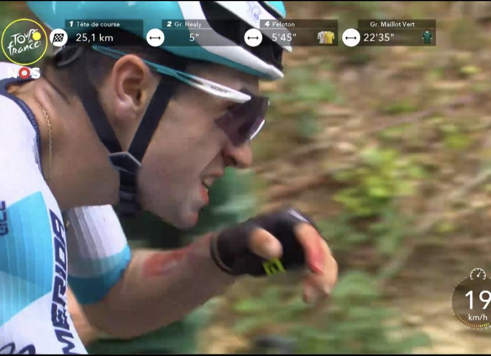 Lenny Martinez nosebleed, stage 10, 2025 Tour de France