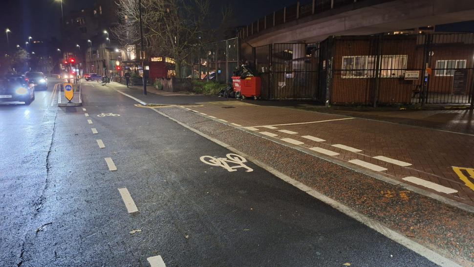 Lewisham segregated cycle lane 2