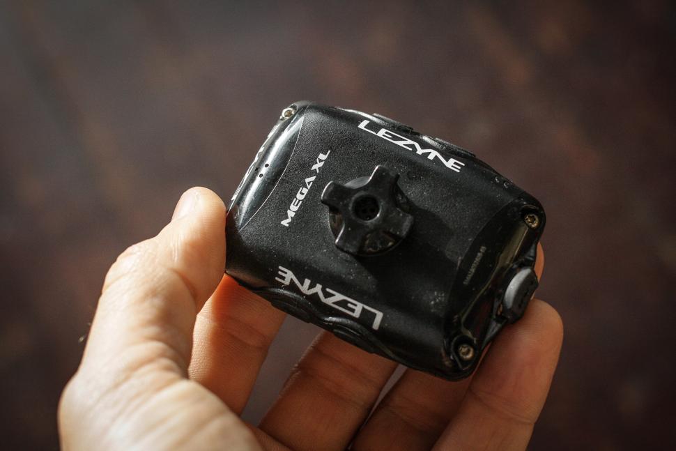 Lezyne Mega XL -9.jpg