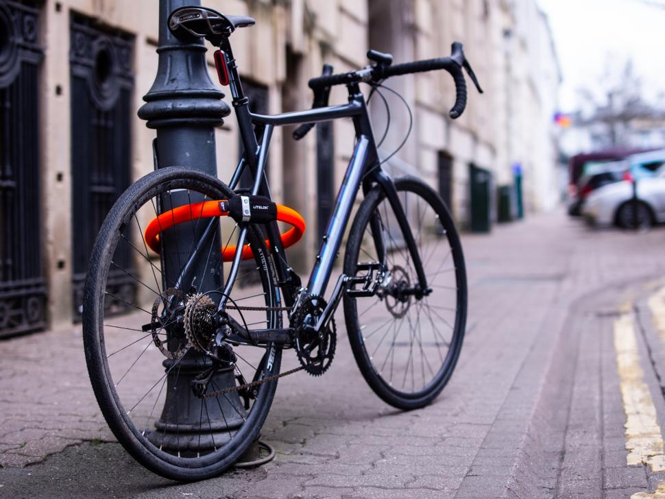 2021 LITELOK-CORE_BIKE_02
