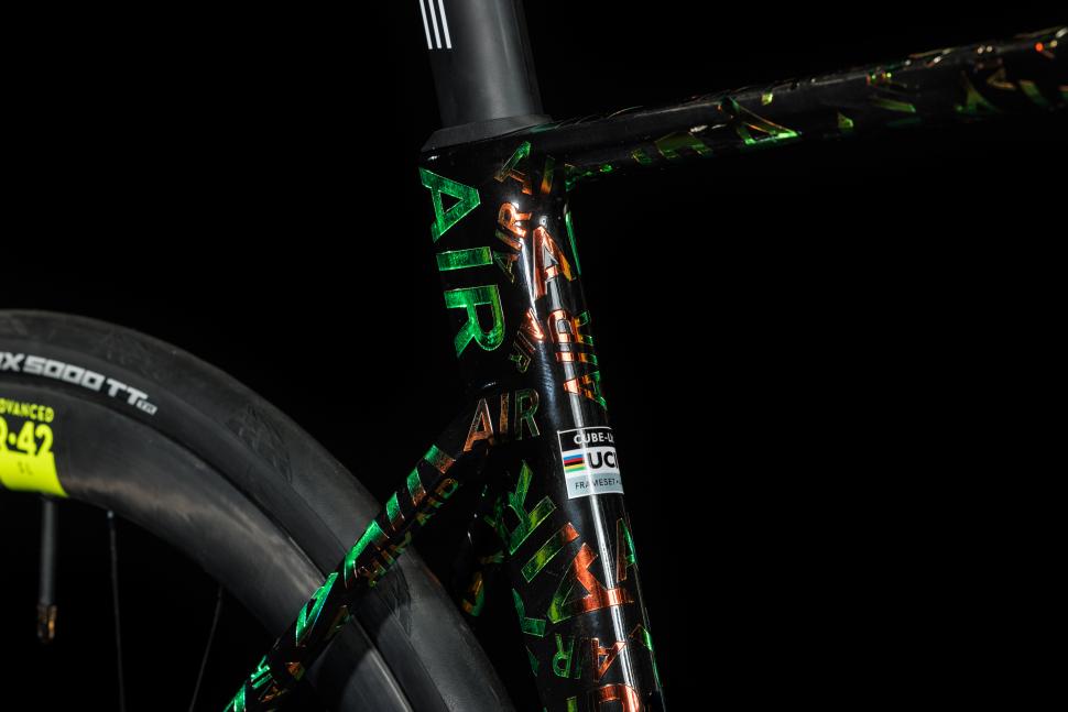 2022 Cube AIR C:68X vuelta special paint