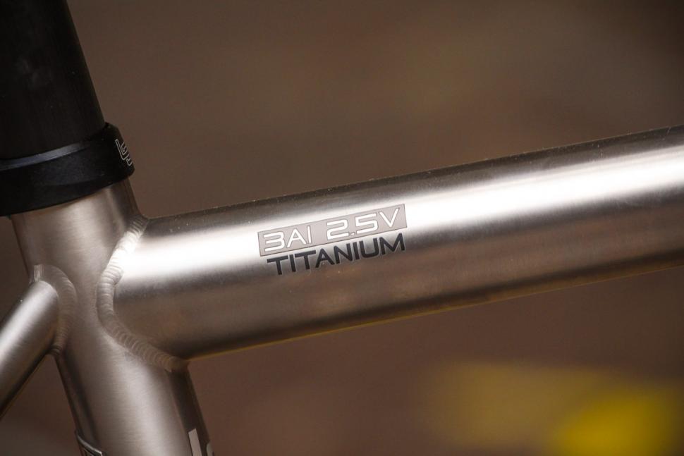 litespeed_cherohala_se_-_top_tube_decal.jpg