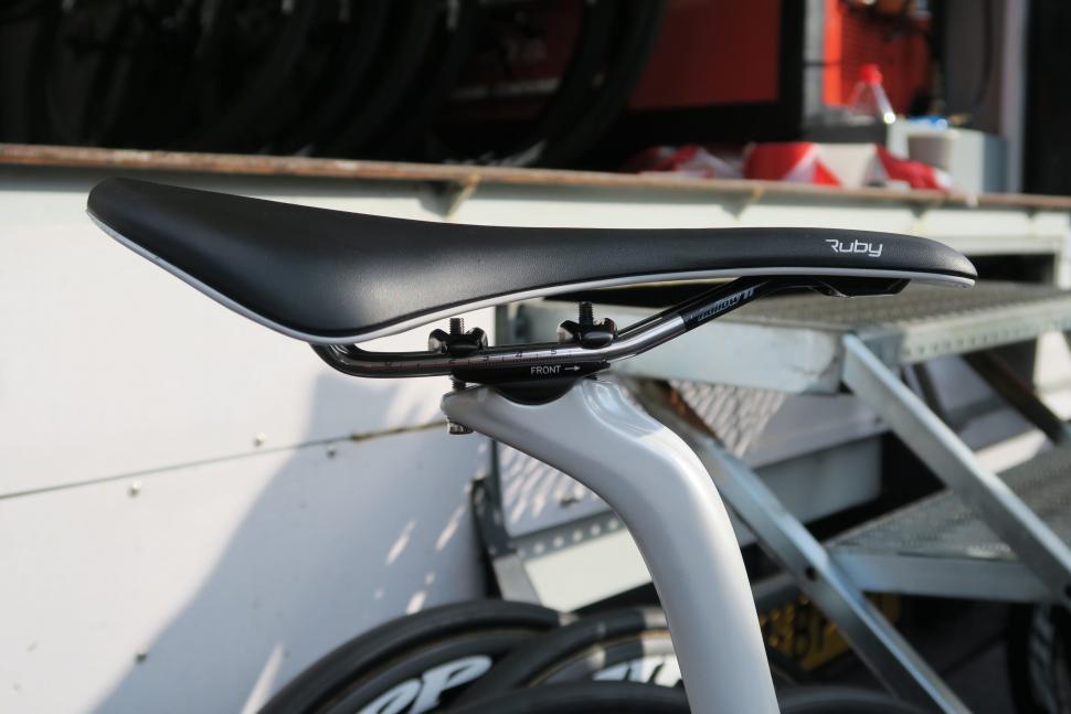 Lizzie Armitstead bike - 10.jpg