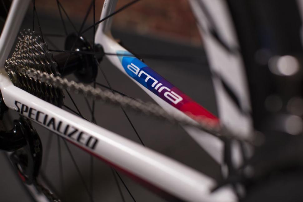 Lizzie Armitstead world champ Specialized - 10.jpg