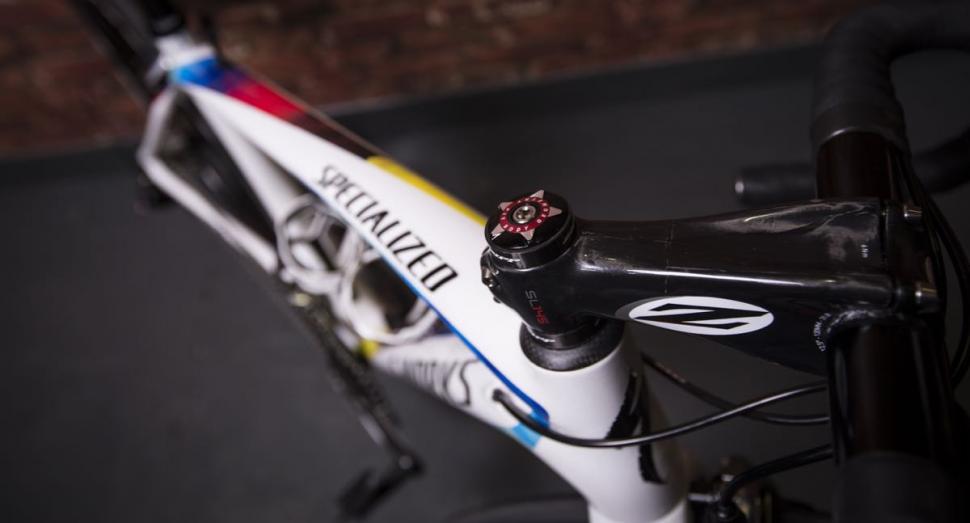 Lizzie Armitstead world champ Specialized - 14.jpg
