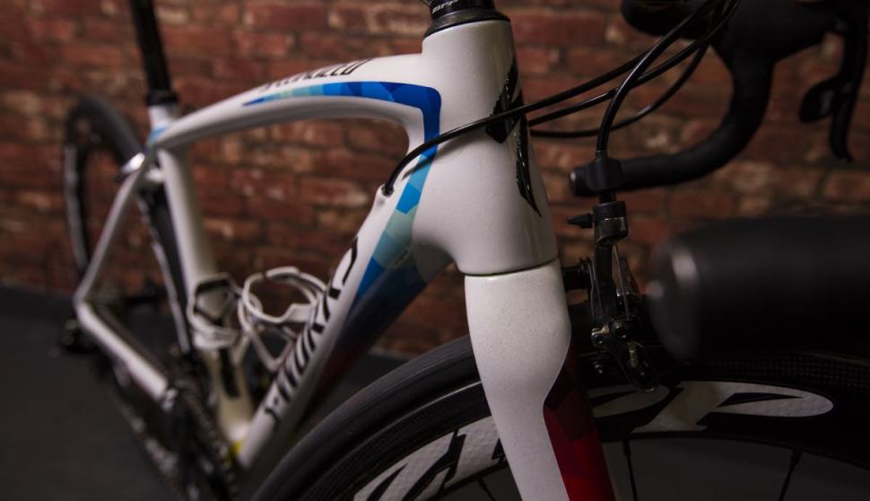 Lizzie Armitstead world champ Specialized - 16.jpg
