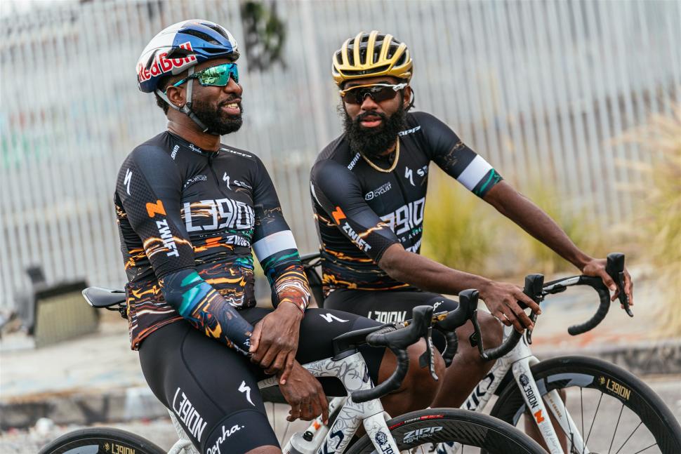 L39ION kit Rapha 2022