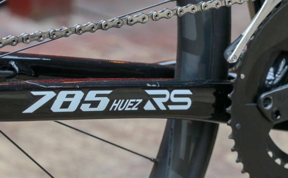LookHuez785Logo.jpg