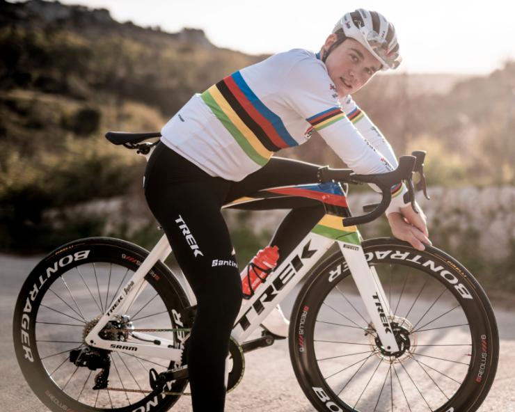 mads pederson pirelli trek segafredo.PNG