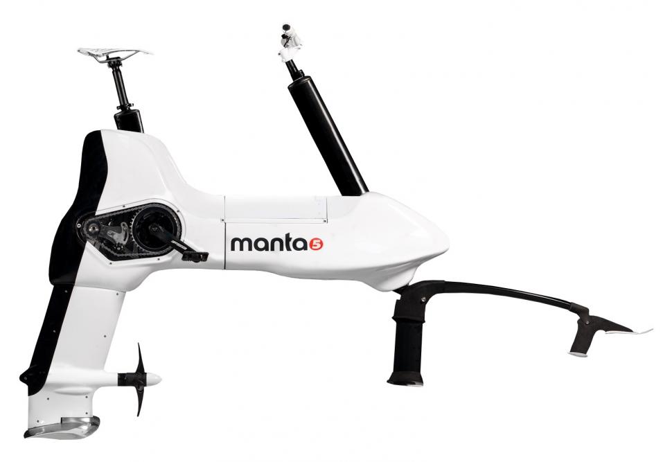 Manta5 Hydrofoiler XE-1 - 1.jpg