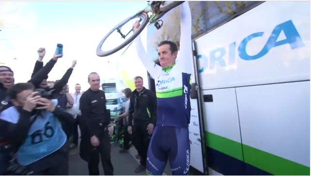 Mat Hayman after winning Paris-Roubaix (source Orica GreenEdge video still).JPG