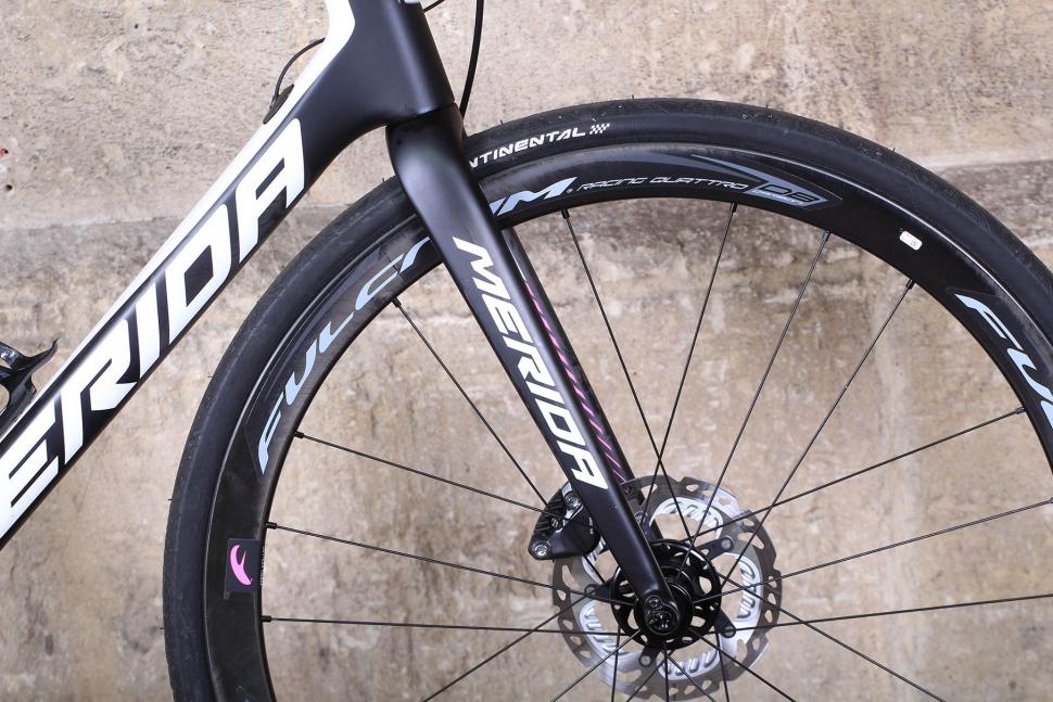 Merida Scultura Disc - fork.jpg