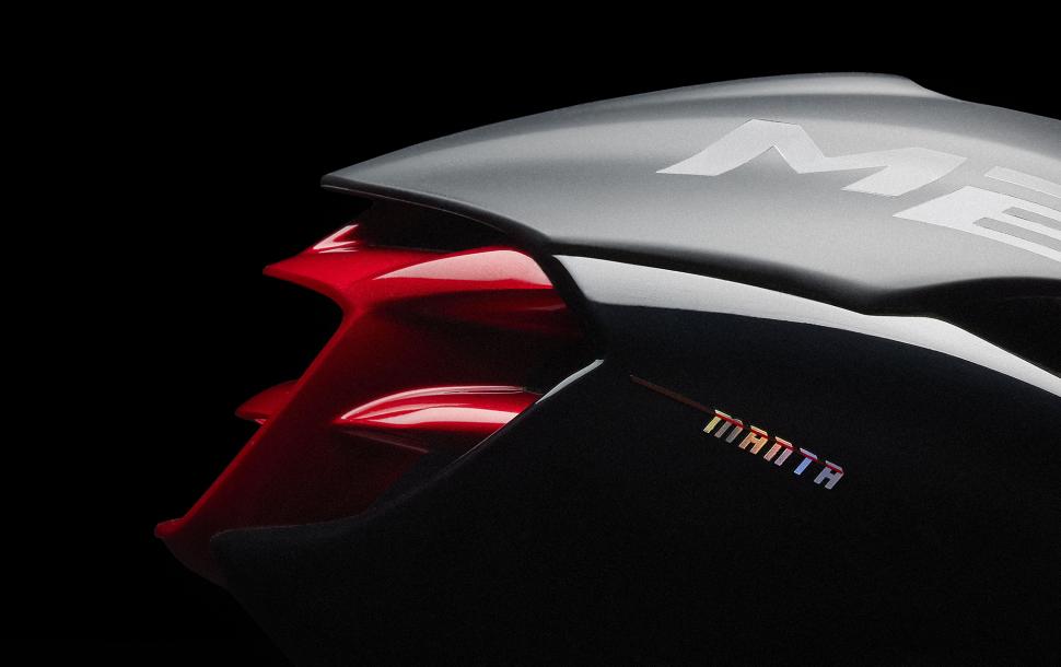 2021 Met Manta Mips 2