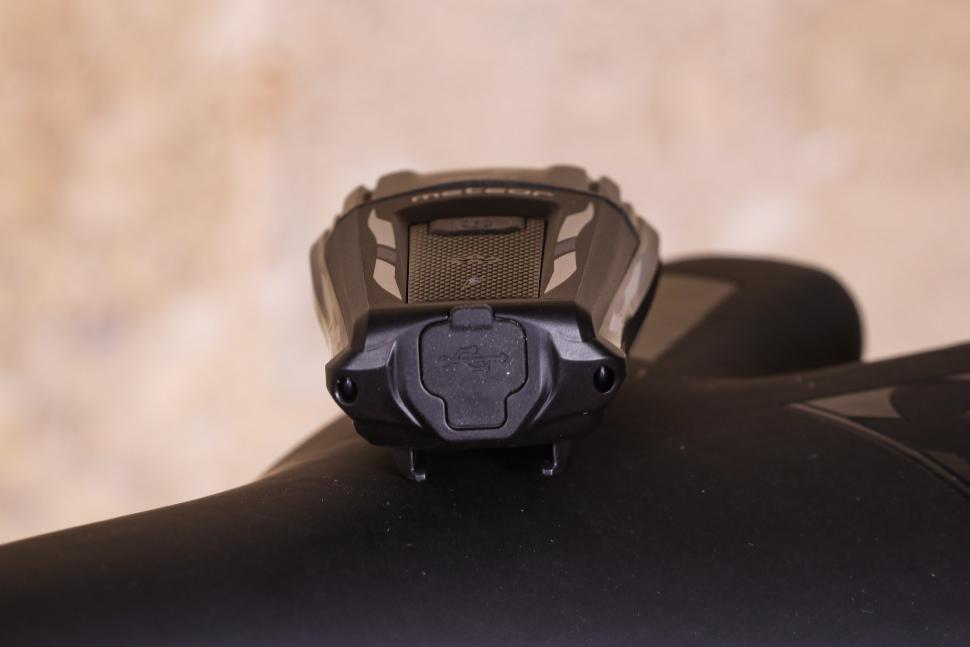 Moon Meteor - USB port.jpg