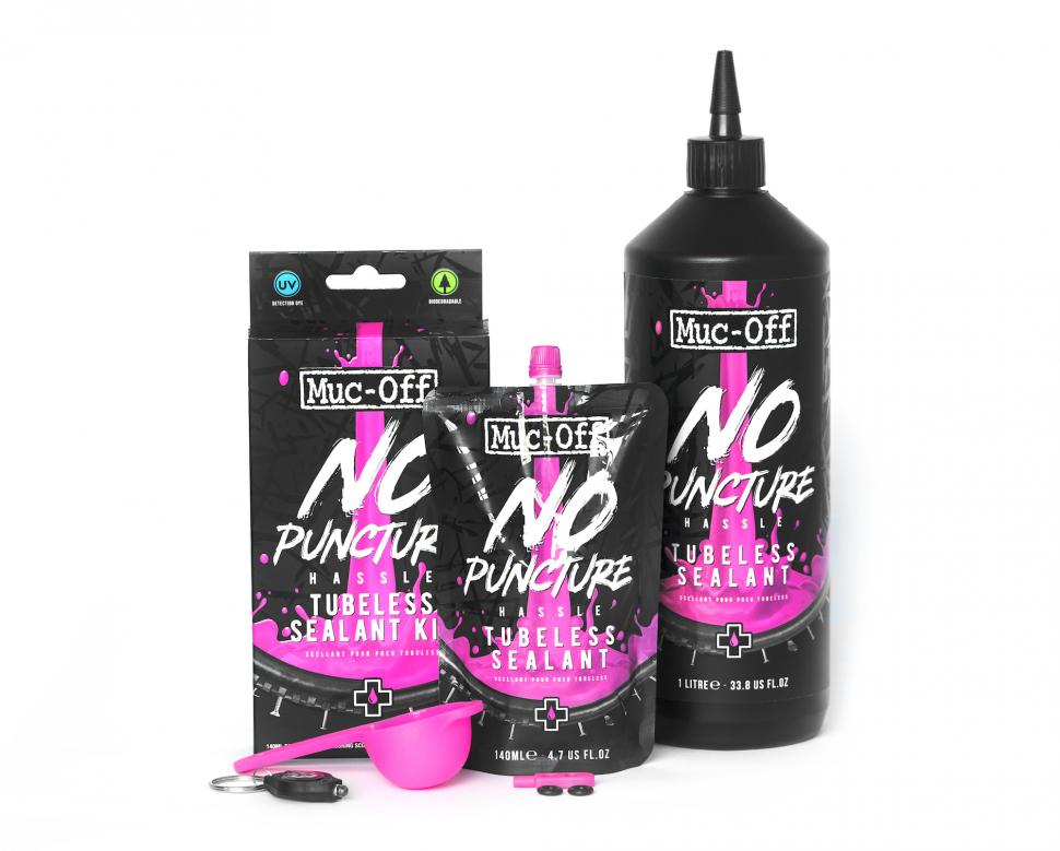 muc-off_no_puncture_hassle_tubeless_sealant_kit_1.jpg