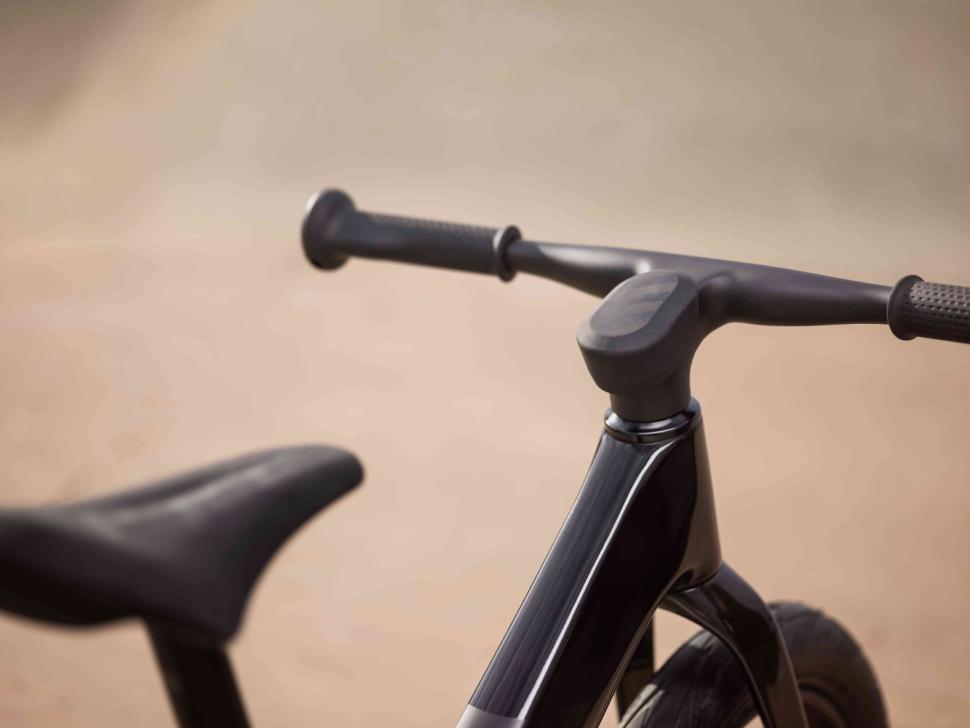 2025 Giant Pre rCarbon balance bike