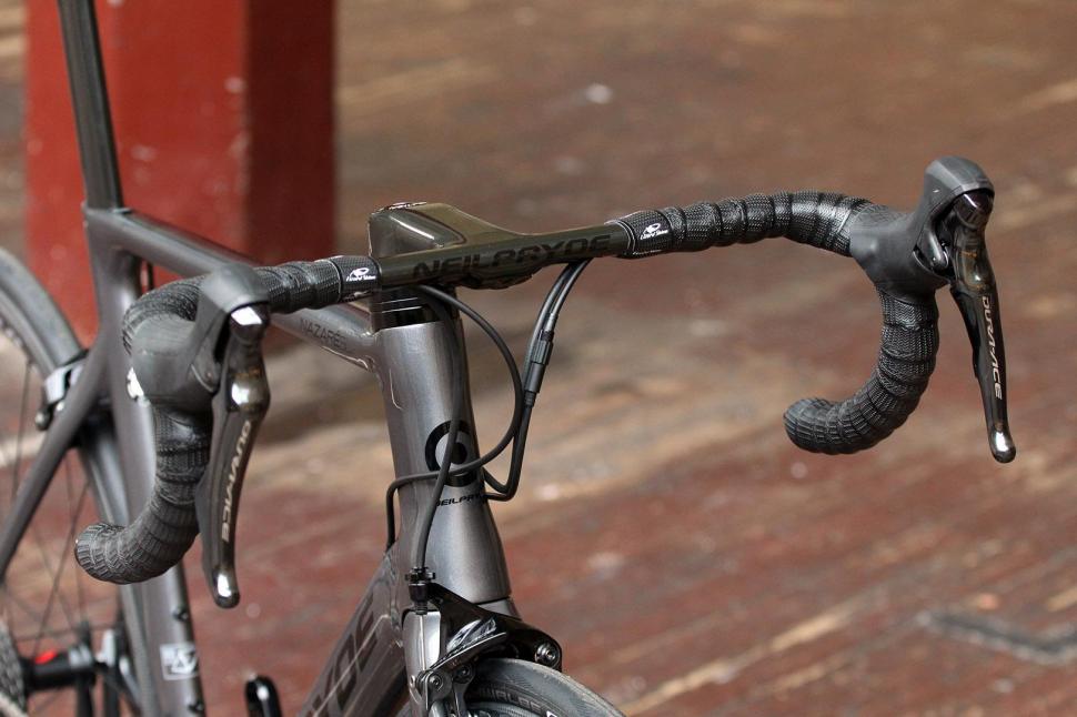 Neil Pryde Nazare SL - bars.jpg