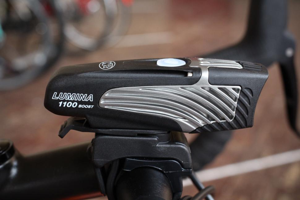 NiteRider Lumina 1100 Boost - side.jpg
