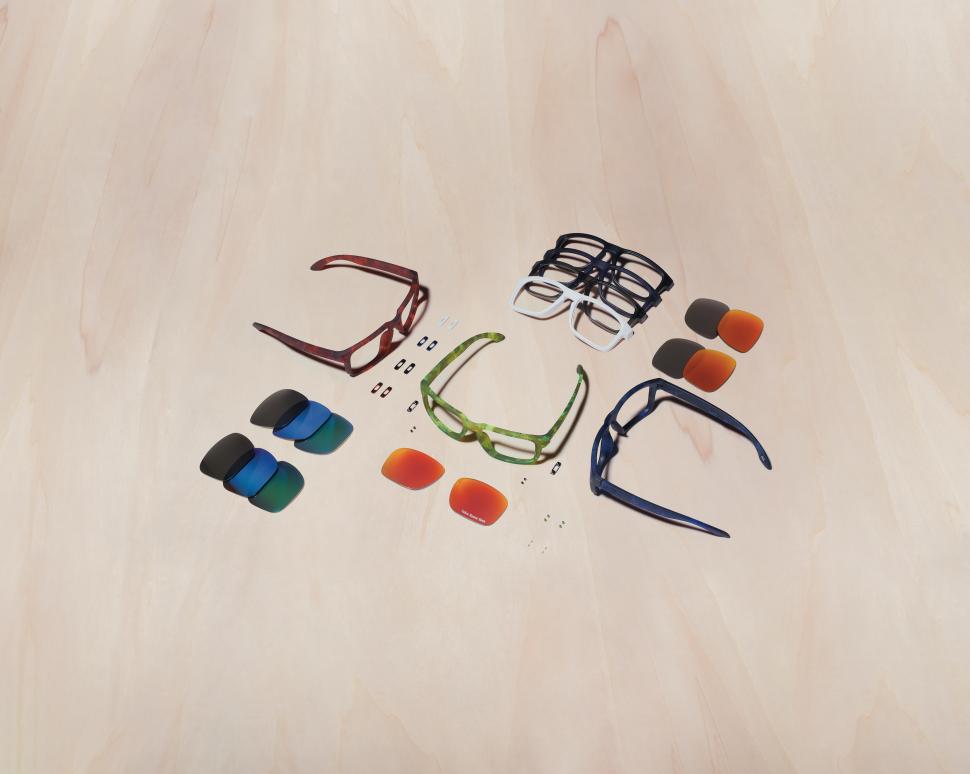 2021 OAKLEY CUSTOM HOLBROOK 1