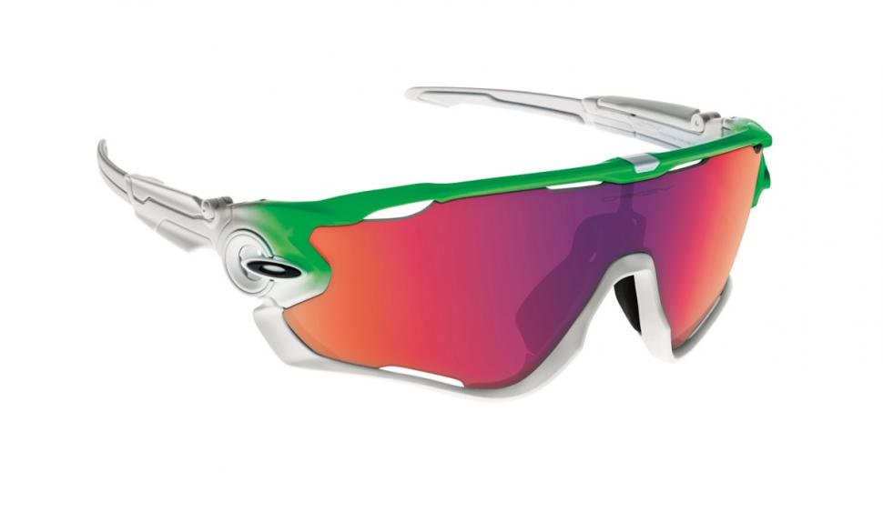 Oakley-GREEN-FADE-COLLECTION_OO9290-15_Jawbreaker_Additional-2.jpg