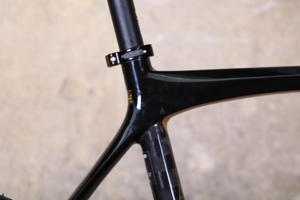 Orro Gold STC Disc - seat tube detail.jpg