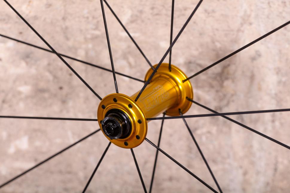 parcours_with_ryanbuildswheels_-_front_hub_3.jpg