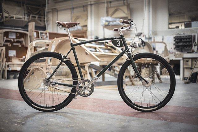 pashley_morgan_3_-_in_morgan_factory.jpg
