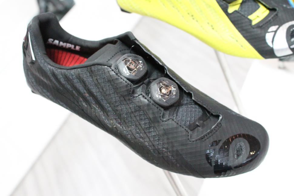 Pearl Izumi Pro Leader IV shoes - 1.jpg