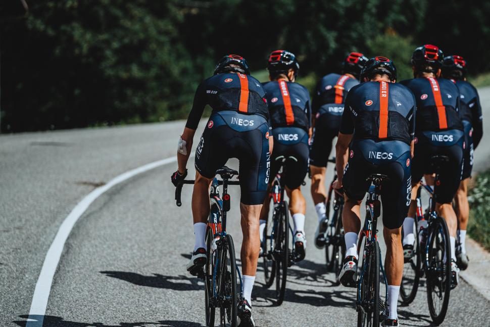 pinarello dogma f12 ineos grenadier edition august 2020 2.PNG