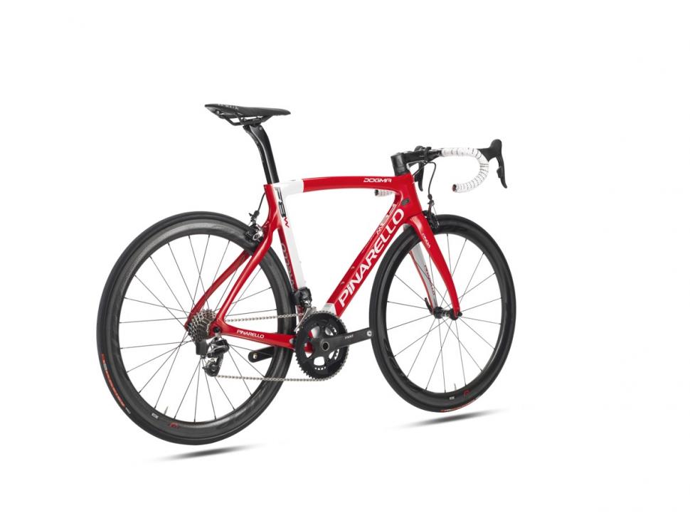 Pinarello Dogma F8W 2.jpg