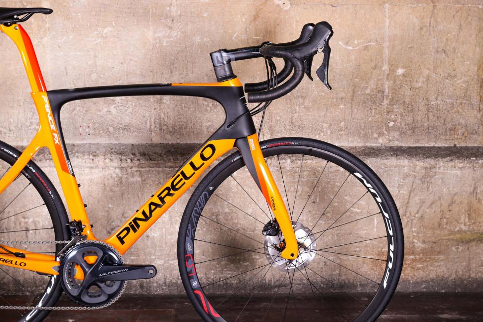 Pinarello Prince FX - front.jpg