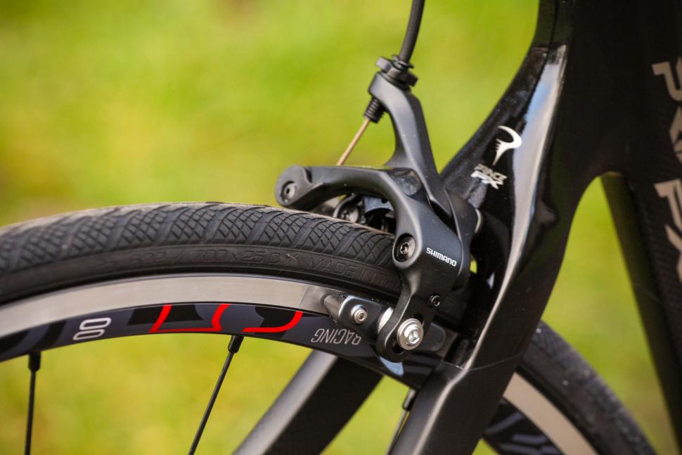 Pinarello Prince FX - rear brake.jpg