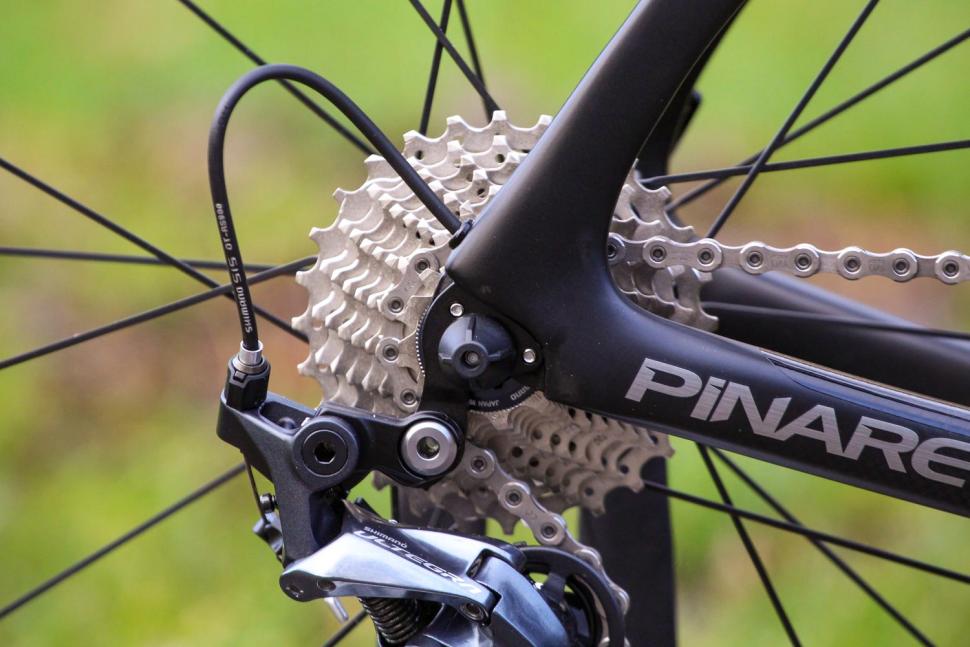 Pinarello Prince FX - rear drop out.jpg