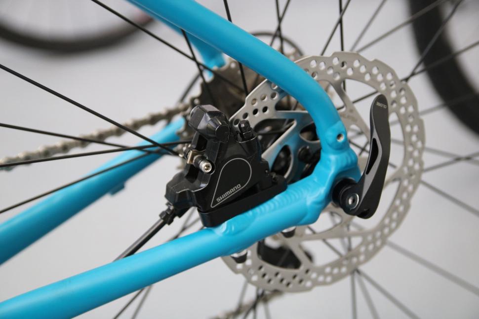 Pinnacle Arkose 2 women's 2017 9.jpg