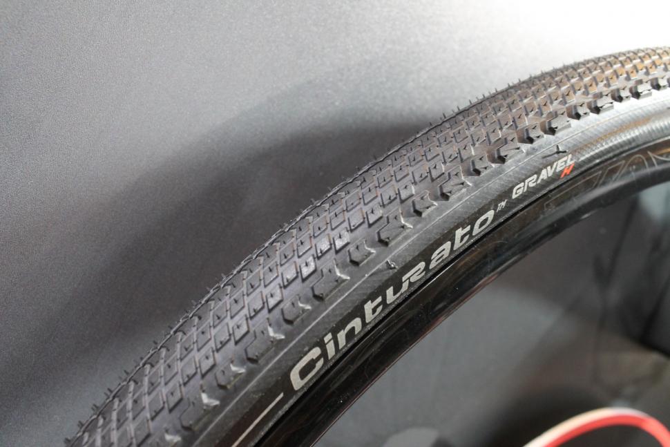 Pirelli Cinturato Gravel Hard tyre - 1.jpg
