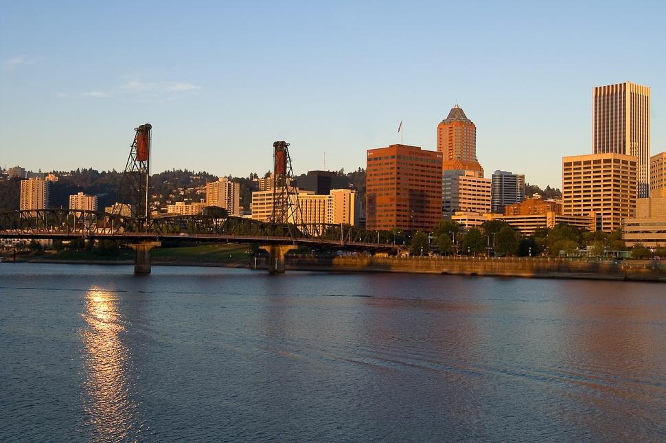 Portland oregon - wikimedia commons