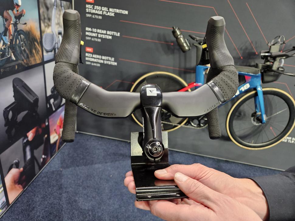 Pro handlebars 36cm wide - icebike 2025
