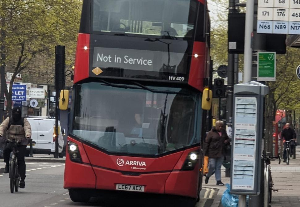 Cyclist abused by London bus driver (supplied)