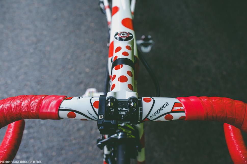 Rafal Majka polka dot Specialized Tarmac 4.jpg