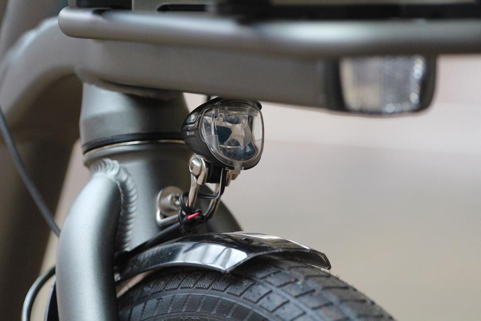 Raleigh Roundsman - front light.jpg