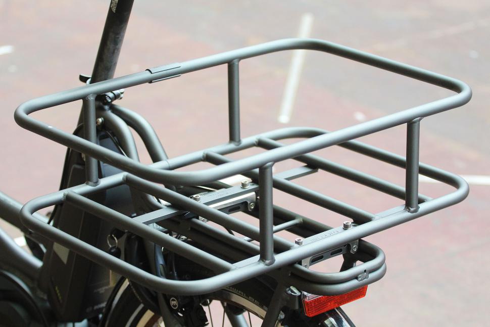 Raleigh Roundsman - rear rack empty.jpg