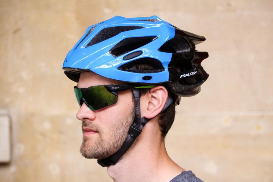 raleighextremeproblackandbluehelmet-nopeak