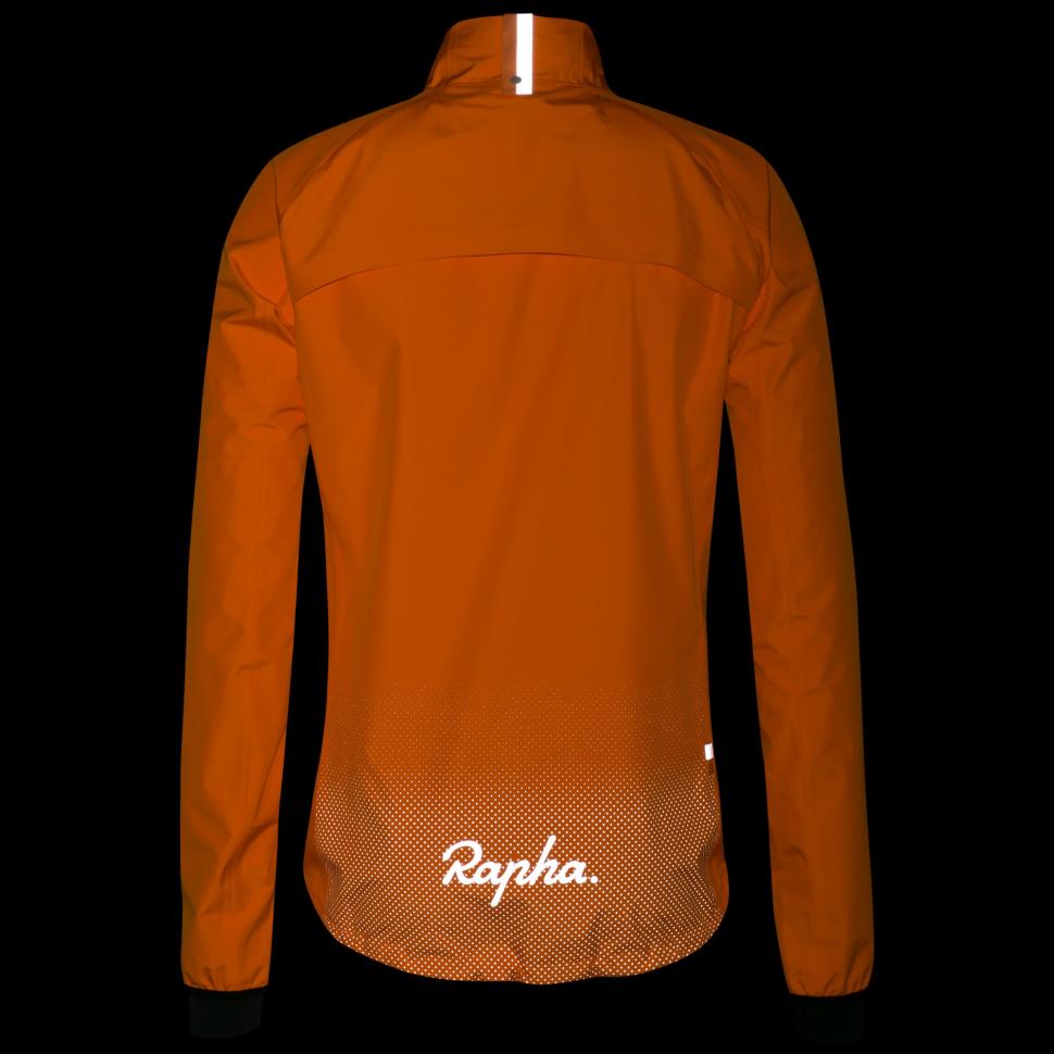 Rapha Commuter Jacket 2018 - 3.jpg