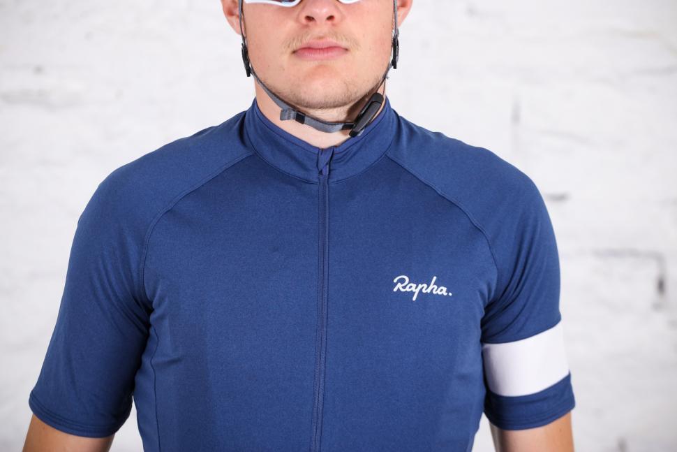 Rapha Core Jersey - chest.jpg