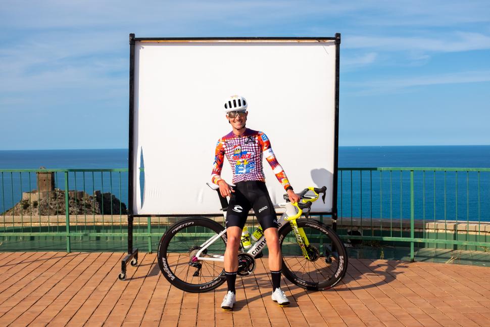 Rapha + Palace EF Changeout Giro kit Jimmy - picture credit S J Hockett @dragcoefficient