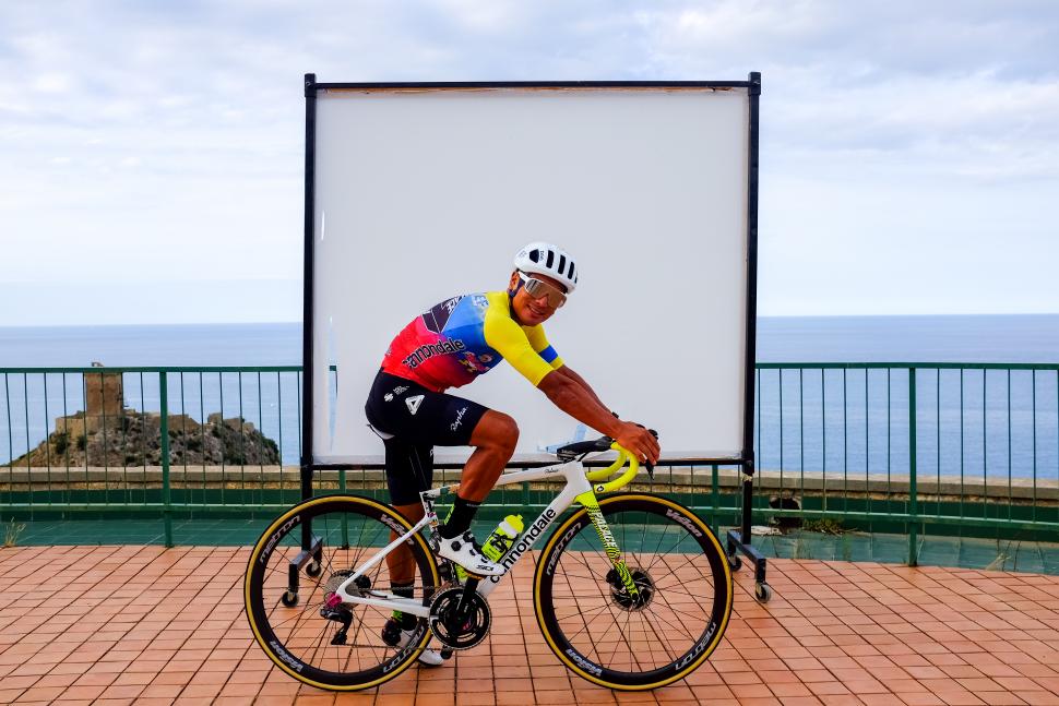 Rapha + Palace EF Changeout Giro kit Jonathan - picture credit S J Hockett @dragcoefficient