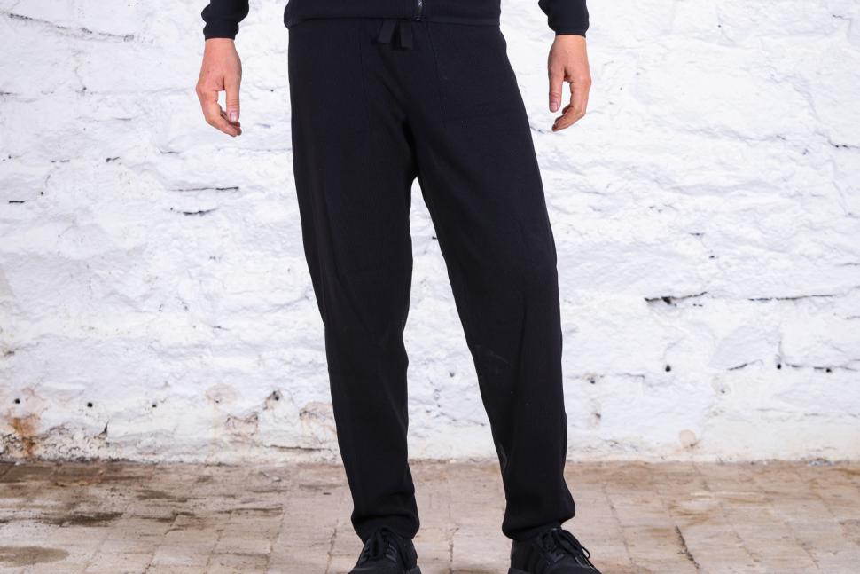 Rapha Pro Team Transfer Sweatpants.jpg