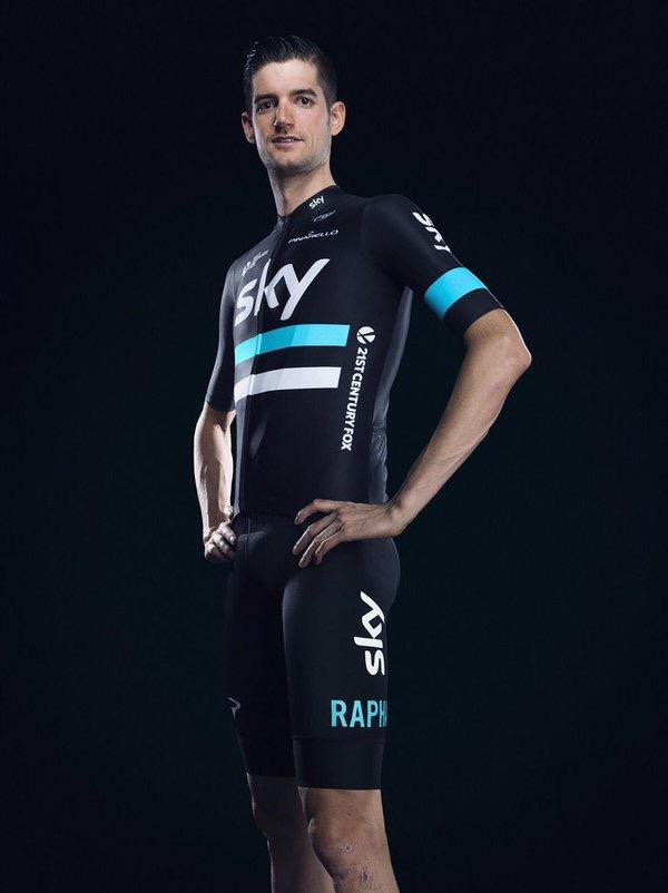 Rapha Sky kit 2016 (1).jpg
