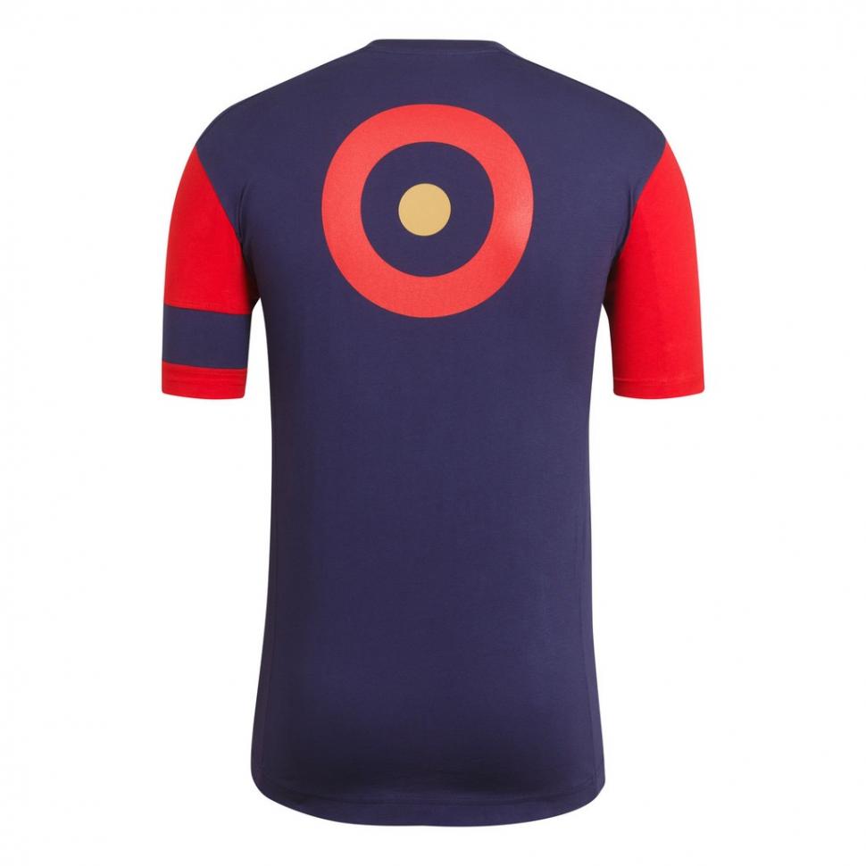 Rapha Wiggins Rear.jpg